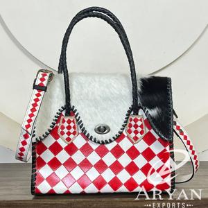 Bolso de mano de moda para mujer, elegante bolso tote diario con estampado a cuadros, de cuero vacuno con cierre metálico, bandolera. - Product Image 1
