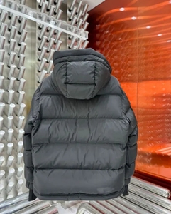 Custom Logo Unisex Winter <b>Puffer</b> <b>Jacket</b>, Thick Quilted <b>Hooded</b> Coat with High Collar, Warm Outdoor <b>Jacket</b> for <b>Men</b> Women OEM - Product Image 6