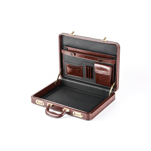 Maletín clásico de PU con cierre de hebilla dorada para hombre, uso empresarial, maletín de negocios duradero y rígido. - Product Image 3