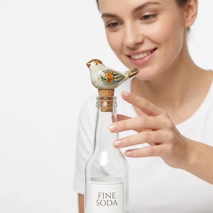 Eco-Friendly Ceramic Bird-Shaped <b>Bottle</b> <b>Stopper</b> with Cork Base for Olive Oil <b>Bottles</b> (Christmas Design) - Product Image 2