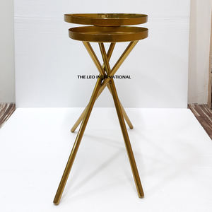 โต๊ะข้างทรงกลมดีไซน์สวยงาม ผลิตจากสแตนเลส เหมาะสำหรับตกแต่งบ้าน โรงแรม หรือใช้เป็นโต๊ะวางของ - Product Image 3