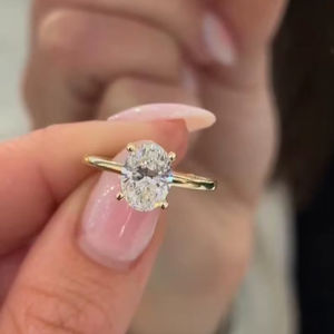 Bague unisexe en or massif 14 carats avec diamant ovale de 2,02 carats de style vintage cultivé en laboratoire, solitaire moderne, cadeau pour toi et moi - Product Image 1