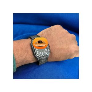 นาฬิกาข้อมือผู้ชายหรูหราแบบฮิปฮอป ประดับเพชรเต็มเรือน พร้อมกล่อง - Product Image 3