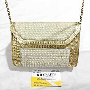 Sac à main en métal fait main moderne pour femme – Sac à bandoulière et pochette tendance et chic - Product Image 4