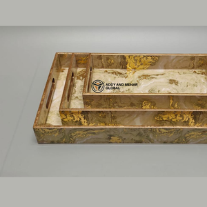 ชุดถาดเสิร์ฟเคลือบลายเรขาคณิตสีทอง 3 ชิ้น – ถาดซ้อนกันได้ทำจาก MDF และกระดาษ ปลอดภัยสำหรับอาหาร ดีไซน์หรูหราทันสมัย สำหรับห้องครัว ห้องรับประทานอาหาร และตกแต่งบ้าน - Product Image 2