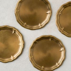 Plateau en laiton durable, idéal pour servir des boissons, des aliments, des collations, des fruits, des desserts, dans les hôtels, les restaurants et les cafés - Product Image 6