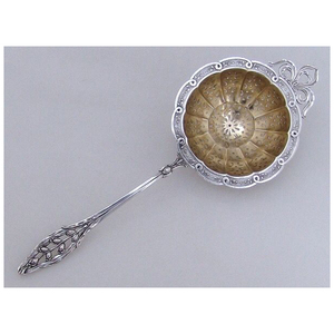 Elegant Stainless Steel Tea Strainer with Polished Finish and Bird Handle Design - Product Image 4
