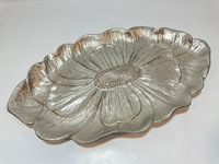 Trendy zilverkleurige gegoten aluminium brede bladvormige dienblad decoratieve hartvormige bladvormige schaal centerpiece kom woonkamer hotel decor groothandel