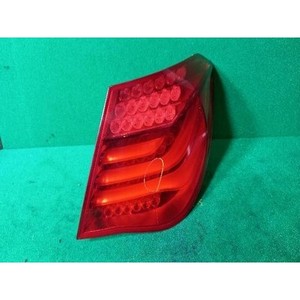 ไฟท้ายขวาด้านนอก รุ่น 7 Series ปี 2009-2015 มือสอง ของแท้ OEM 7182198 - Product Image 2