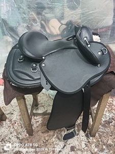 Sillín de equitación sintético para deportes al aire libre con correas, juego completo a juego, fabricante Riding House Kanpur - Product Image 4