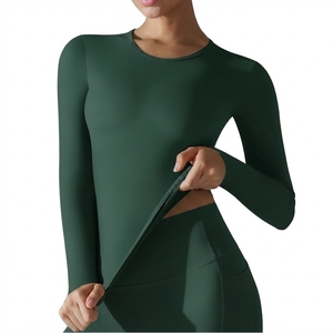 Chemises de sport pour femmes YIYI à manches longues, coupe ajustée, extensibles dans quatre directions, en spandex/nylon, séchage rapide, décontractées, col bateau, pour la gym, le yoga - Product Image 6