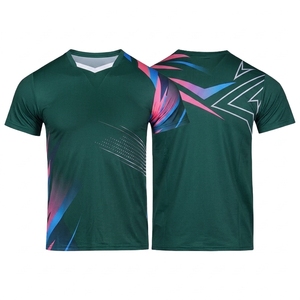 Camiseta de Tenis Sublimada con Cuello en V para Hombre, Manga Corta, Transpirable, Ajustada, de Malla, Diseño Degradado, para Todas las Temporadas - Product Image 4
