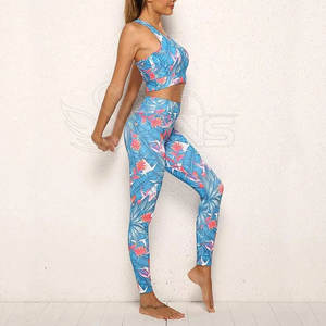 Conjunto de Yoga para Mujer de Marca Privada a Precio Económico, 2 Piezas, Spandex/Nylon Transpirable, Logotipo Frontal, Venta Directa de Fábrica, MOQ Bajo - Product Image 5