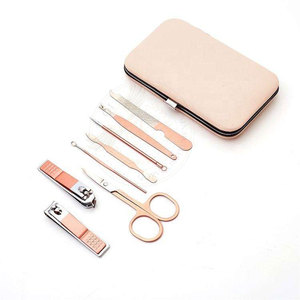 Kit de 8 Piezas de Instrumentos de Manicura y Pedicura Profesionales de Acero Inoxidable de Lujo con Cortaúñas - Product Image 1