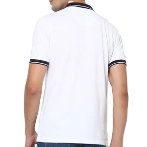 Chemises polo homme slim fit de qualité supérieure pour le streetwear, le sport, la course à pied, le golf et les occasions décontractées, en faible quantité minimale de commande. - Product Image 5