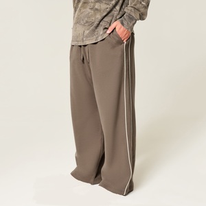 2026 Latest Arrival Customizable Drawstring Winter Cotton/Anti-Wrinkle Light Wash Polyester Casual Lightweight Unisex Sweatpants - Product Image 1