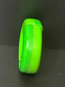 Brazalete de Resina Verde de Moda con Cierre Metálico, Diseño Exquisito, Regalo Promocional Novedoso - Product Image 6