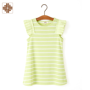 Robes pour filles en coton et RPET fabriquées à Taïwan en vert ou en rouge - Product Image 1