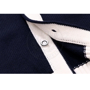 Cardigan en acrylique tricoté bleu marine pour homme, avec broderie rayée rouge et blanche, logo lettre grecque, manches longues, boutons sur le devant, pull pour homme et femme - Product Image 3