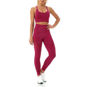 Ensemble de yoga pour femme le plus vendu, faible MOQ, couleur unie, écologique, respirant, 2 pièces, taille haute, logo avant, prix de gros - Product Image 6