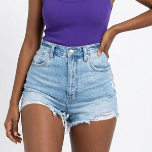 Nouveauté Été 2026 : Short en jean taille haute style streetwear déchiré, inspiré des cow-girls européennes et américaines - Product Image 1