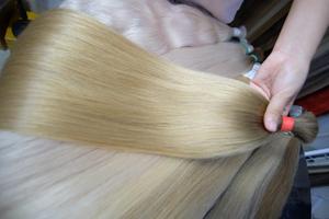 Vente en gros cheveux vierges super lisses vietnamiens longs double tirage blanc brun noir foncé couleur ombre 60cm - Product Image 5