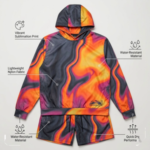 Ensemble survêtement imperméable coupe-vent avec short |   Ensemble short et sweat à capuche léger en nylon personnalisé pour l'été - Product Image 5