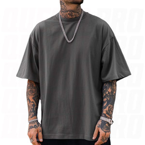 T-shirt graphique surdimensionné personnalisé de haute qualité, coupe ample, tendance, pour homme, avec logo imprimé sur mesure, style streetwear décontracté - Product Image 6