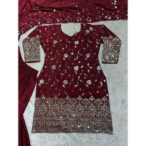 Ensemble de costumes de soirée pour femmes de créateur comprenant un haut Sharara Plazzo Dupatta - Product Image 3