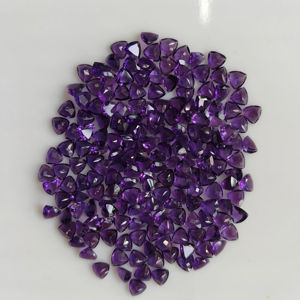 Ametista Africana Natural de 5MM, Corte Trillón, Gema Suelta de la Mejor Calidad, Gemas Rojas de Montaña, Calibradas en Púrpura para Joyería - Product Image 2