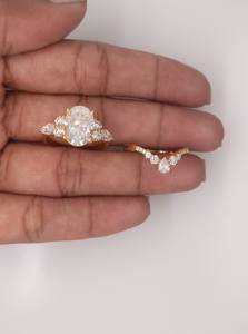 Ensemble de bague de fiançailles en moissanite taille ovale 3,20 carats, bijoux vintage, bague de mariage en diamant, ensemble de bagues de mariée en or jaune massif 14 carats - Product Image 3