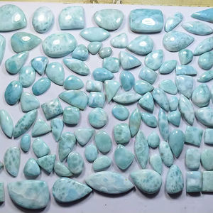 Larimar bleu marine naturel, cabochon, vente en gros pour la fabrication de bijoux, pierres précieuses d'origine éthique, vibrations énergétiques positives. - Product Image 1