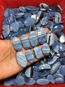 Ópalo Azul Natural Cabujón Hecho a Mano, Ópalo Azul Pulido Liso, Gema Suelta de Formas Mixtas para Fabricación de Joyas - Product Image 2