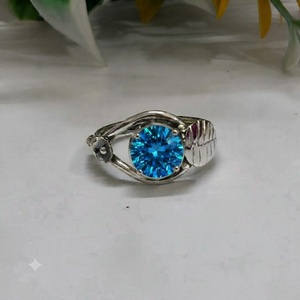 Anillo de Circonita Azul Natural, Plata de Ley 925, Engaste en Bisel Hecho a Mano, Estilo Bohemio, Joyería de Lujo Unisex, Venta al Por Mayor - Product Image 4