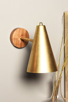 Lampe murale contemporaine en laiton antique, durable et facile à installer pour l'éclairage de chevet, décorations intérieures modernes