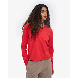 Camisas Clásicas Rojas Estampadas de Manga Larga para Mujer, Cuello Redondo Contorneado, Micro Tejido Ultra Suave, Camisa Premium de Manga Larga - Product Image 4