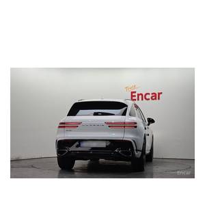 Genesis GV70 2.5T essence 2WD 2024 avec boîte de vitesses automatique, sièges en cuir, caméra arrière - 30 764 km, conduite à gauche - Product Image 3