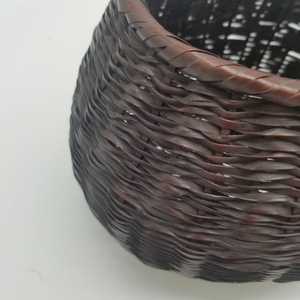 Cesta de bambú japonesa vintage vietnamita tejida a mano para ikebana con inserto de bambú, florero para arreglos florales, proveedor y fabricante - Product Image 6