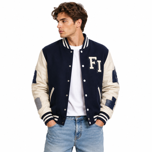 Veste de sport pour homme bleu marine avec patch lettres blanc sur la manche, coupe classique, col rabattu, veste tendance pour homme - Product Image 3