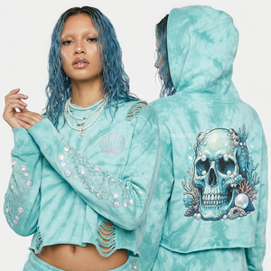 Sudadera de Lujo para Mujer, 350GSM, Color Granate, con Gráfico Artesanal, Parche de Tapicería Tejida en la Espalda, Bordado Floral en las Mangas, Estilo Vintage - Product Image 5