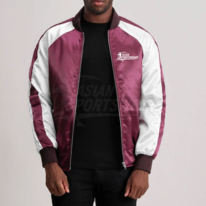 Veste bomber en satin pour homme au design esthétique unique avec poches latérales pour un style de vie urbain moderne - Product Image 3
