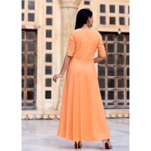 Vestido de Noche Hecho a Mano con Cuello Redondo y Corte en A, Talla XS Exclusiva, Cintura Natural, Elegante y con Detalles Artesanales - Product Image 1