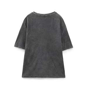 Fabricant de T-shirts pour femmes en gros – T-shirts en coton élégants avec impression et broderie, coupe oversize et carrée pour collections de mode en gros - Product Image 2