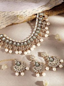 Parure Collier et Boucles d'Oreilles Plaqué Or, Imitation Perles, Cristaux et Strass, Design Géométrique pour Femme, Bijoux de Mariage, Coiffe Nuptiale - Product Image 5