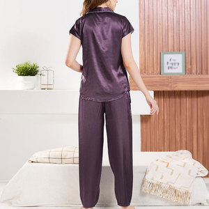 Ensemble de pyjama doux, confortable et chaleureux pour femmes, tenue de nuit moderne pour un usage quotidien - Product Image 5