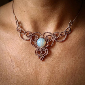 Conjunto de Collar y Pulsera de Macramé de Plata Tai Hecho a Mano al por Mayor, Joyería Boho con Cristales Curativos Ajustable para Mujer, Regalo HARI OM - Product Image 2