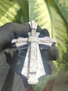 Colgante de Moissanita Hiphop Más Vendido, Accesorio de Joyería de Fina Elaboración para Colección, Disponible al Mejor Precio del Mercado - Product Image 4