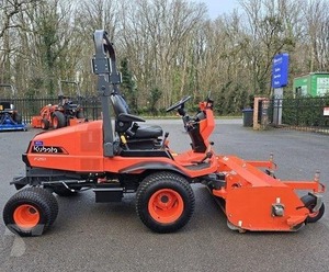 เครื่องตัดหญ้าแบบนั่งขับ KKUBOTA F251 พร้อมหัวตัดแบบฟลีล Kubota F391 และแท่นตัดหญ้าแบบวงกลมขนาด 60 นิ้ว - Product Image 1