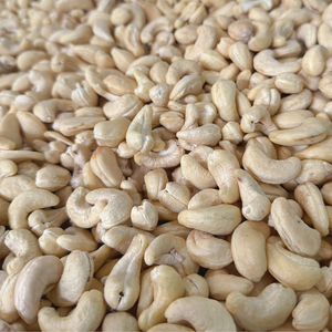 Prix Usine Compétitif Noix de Cajou WW180, WW240, WW320, LP, WS, Prix du Cajou du Vietnam avec Taxe Incluse - Product Image 1