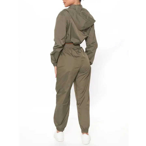 Wholesale OEM Custom Made <b>Women</b> Sports Wear <b>Windbreaker</b> Sets Wholesale High Quality Custom Logo <b>Windbreaker</b> <b>Women</b> Tracksuit - Product Image 4